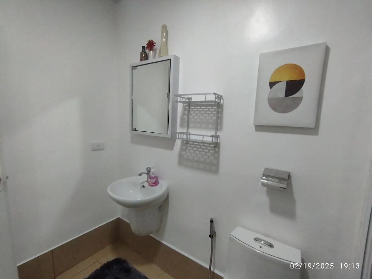 別荘 3Br 2-Storey Home Near Airport ダバオ　シティ