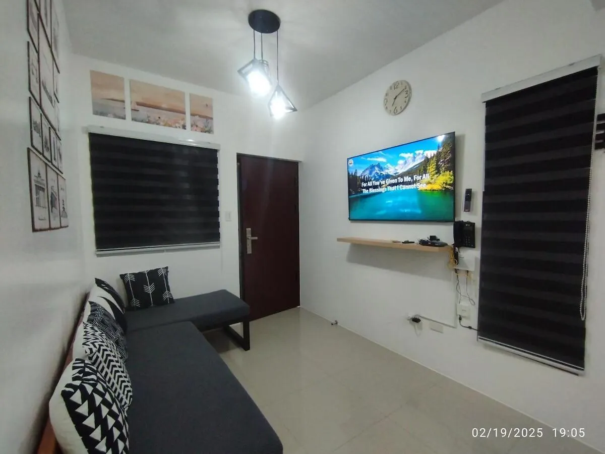 別荘 3Br 2-Storey Home Near Airport ダバオ　シティ