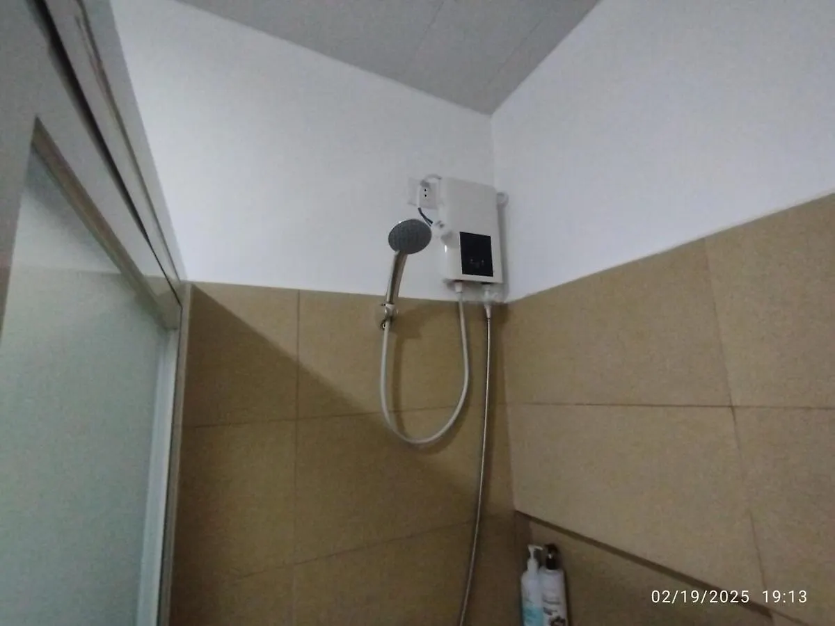 3Br 2-Storey Home Near Airport Davao Stadt 0*,